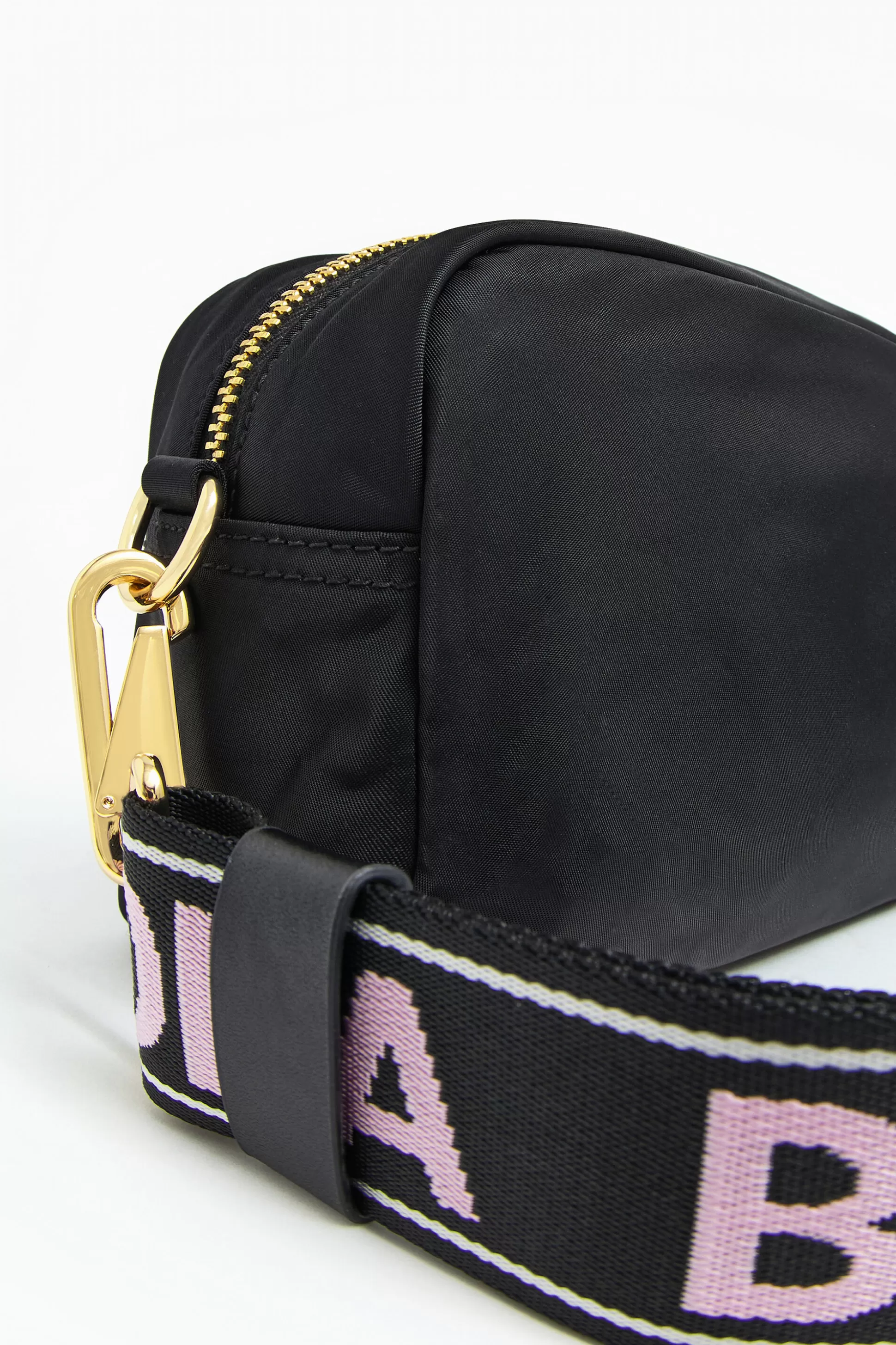 mala_tiracolo_s_nylon_preta_4-2.webp Sale BIMBA Y LOLA Mala Tiracolo S Nylon Preta Black